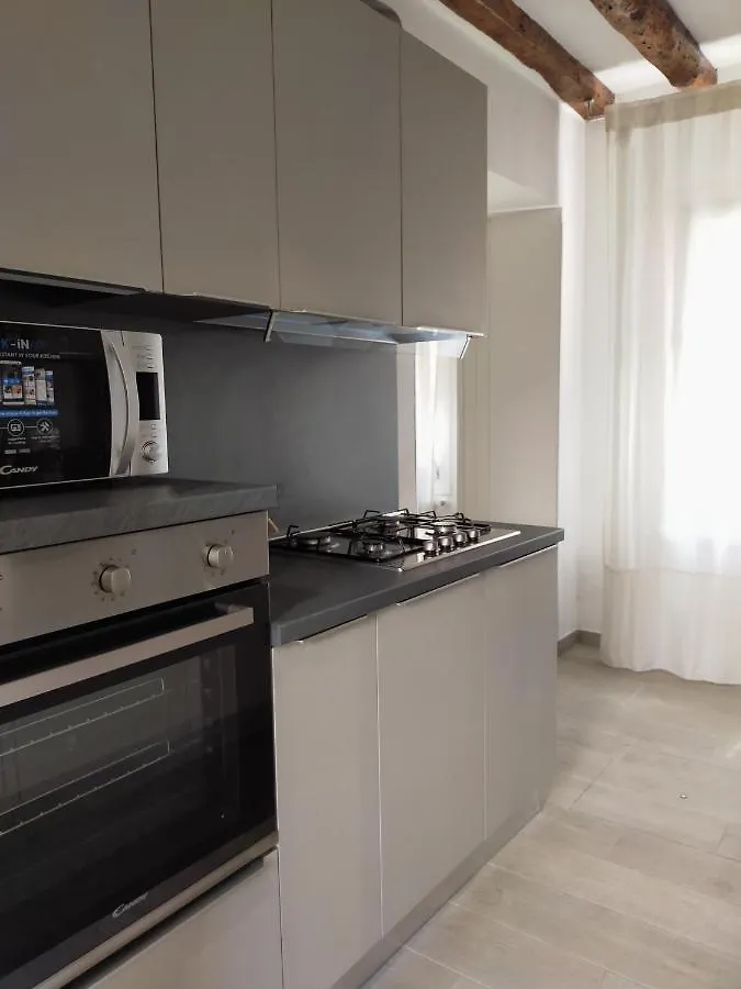 Design House Alla Biennale Venice Apartment